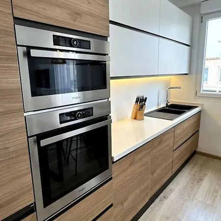 Apartment 1 Ch. Luxe Apt｜coeur De Juan-les-pins｜plage A 50m Juan-les-Pins
